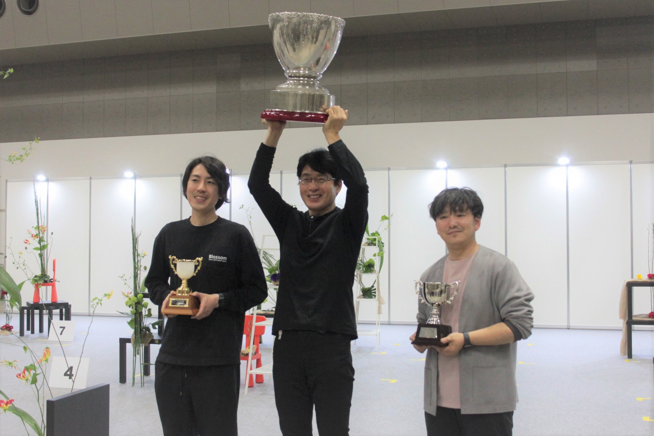 フラワーデザイン日本一が決定 JFTD花キューピット 2023フラワー  