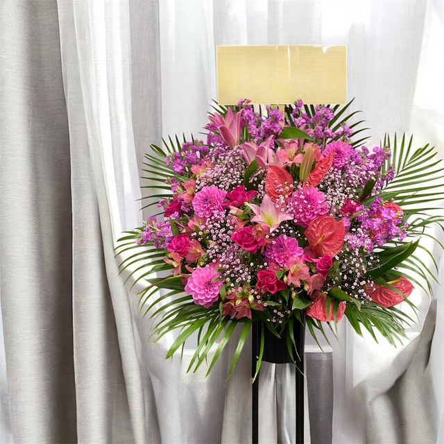 ピンクのスタンド花