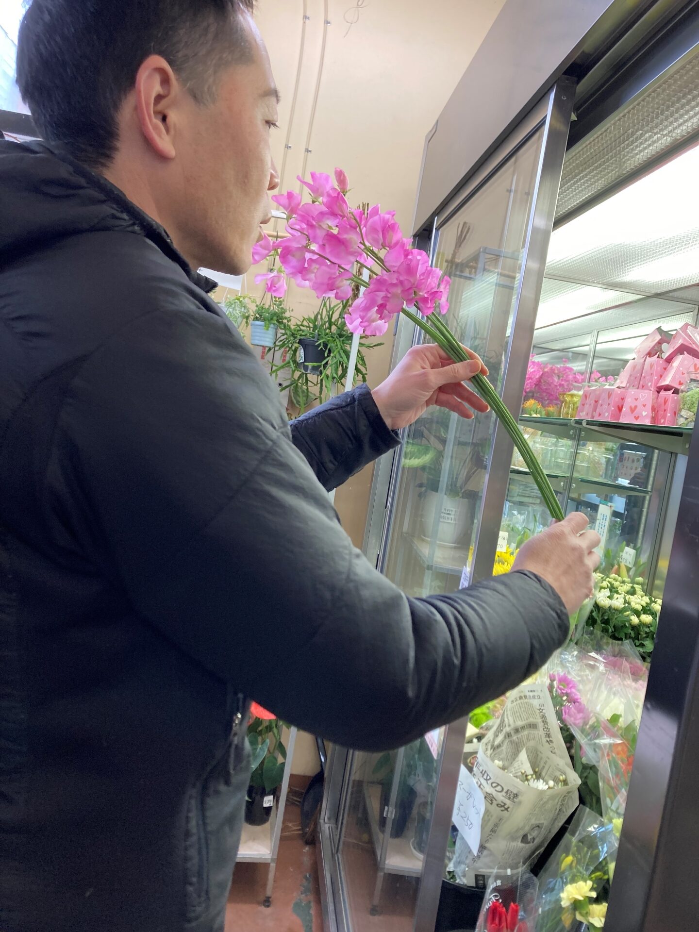 ふくま生花店での仕事風景