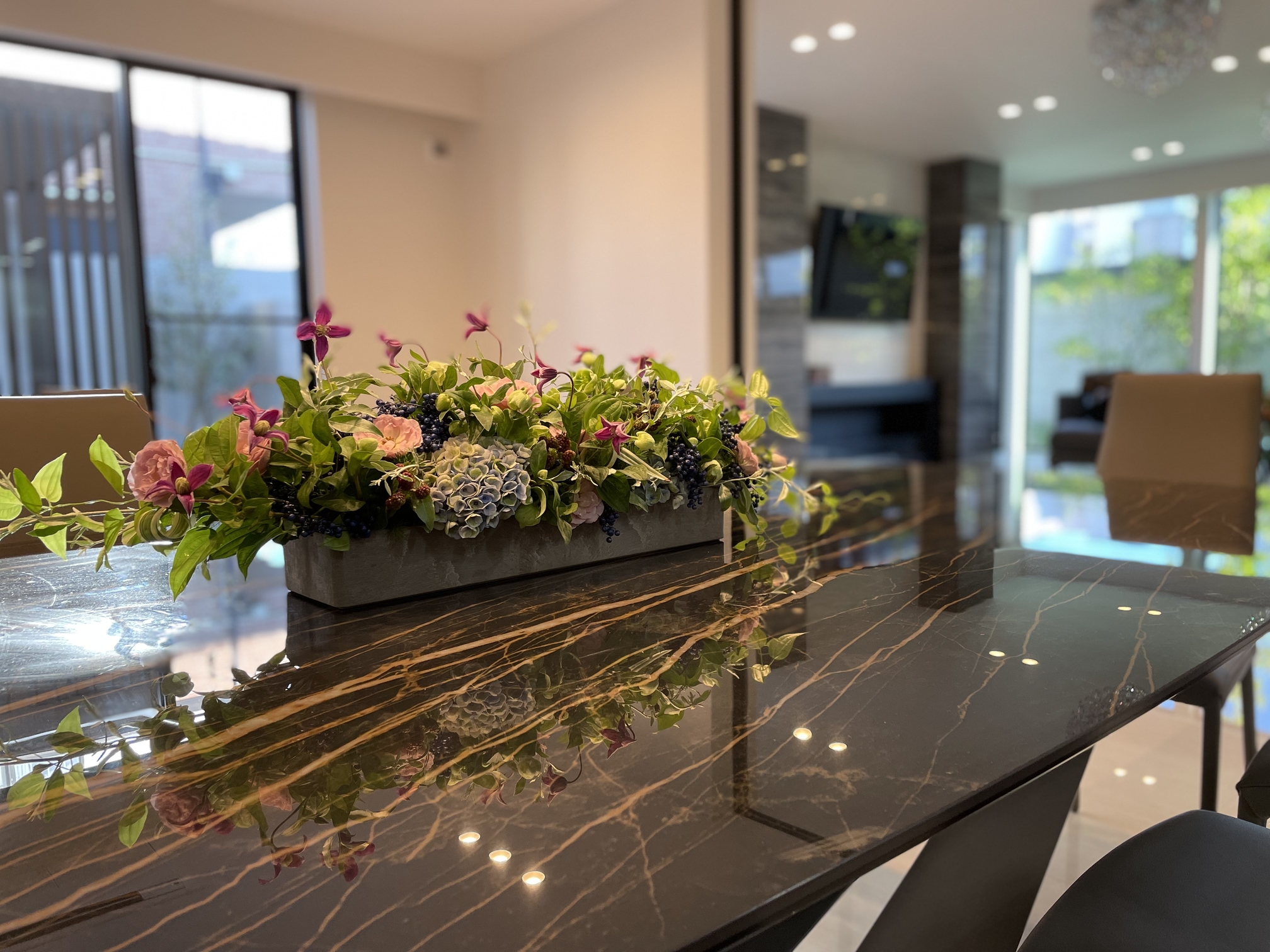 卓上にアジサイ