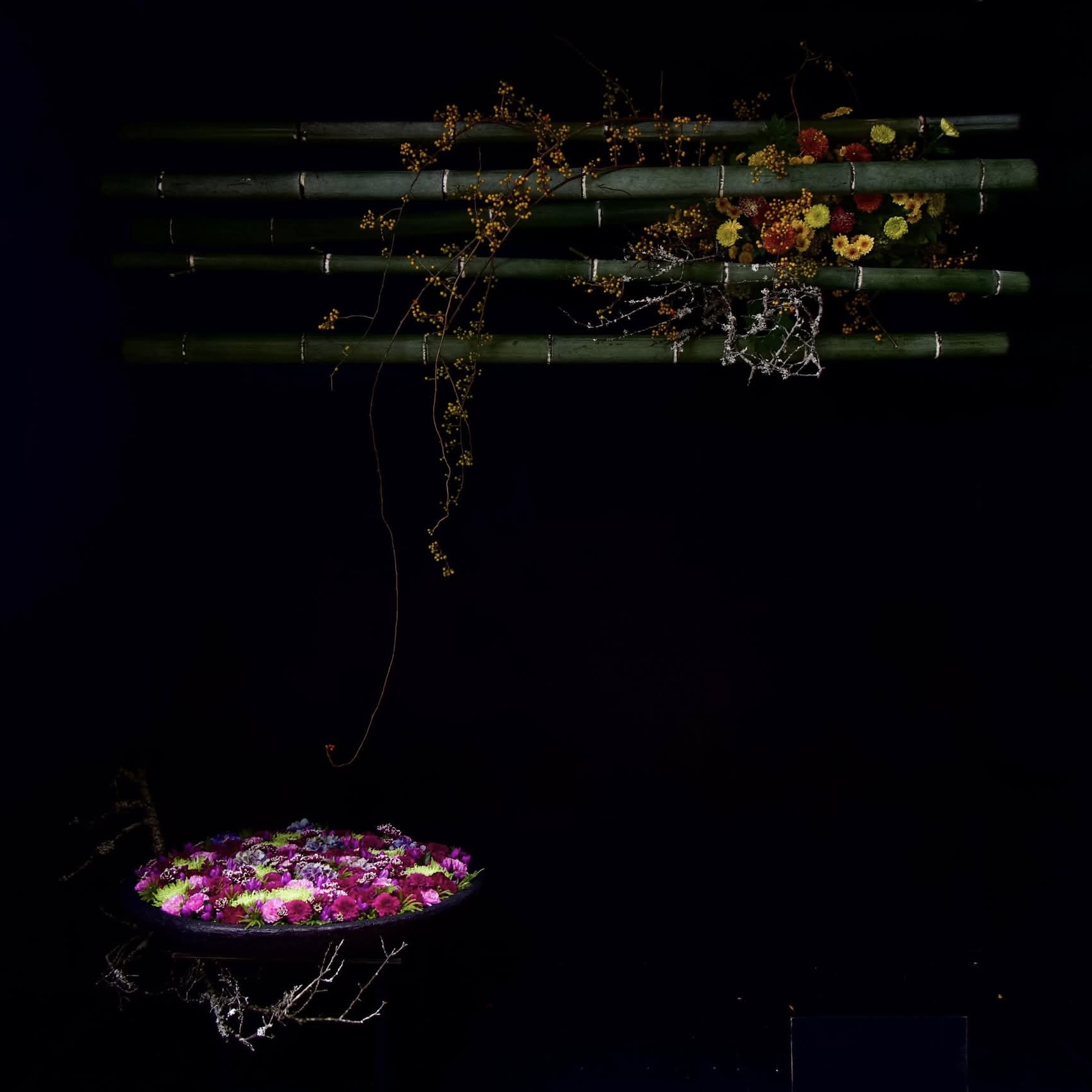 竹とピンクのお花の作品