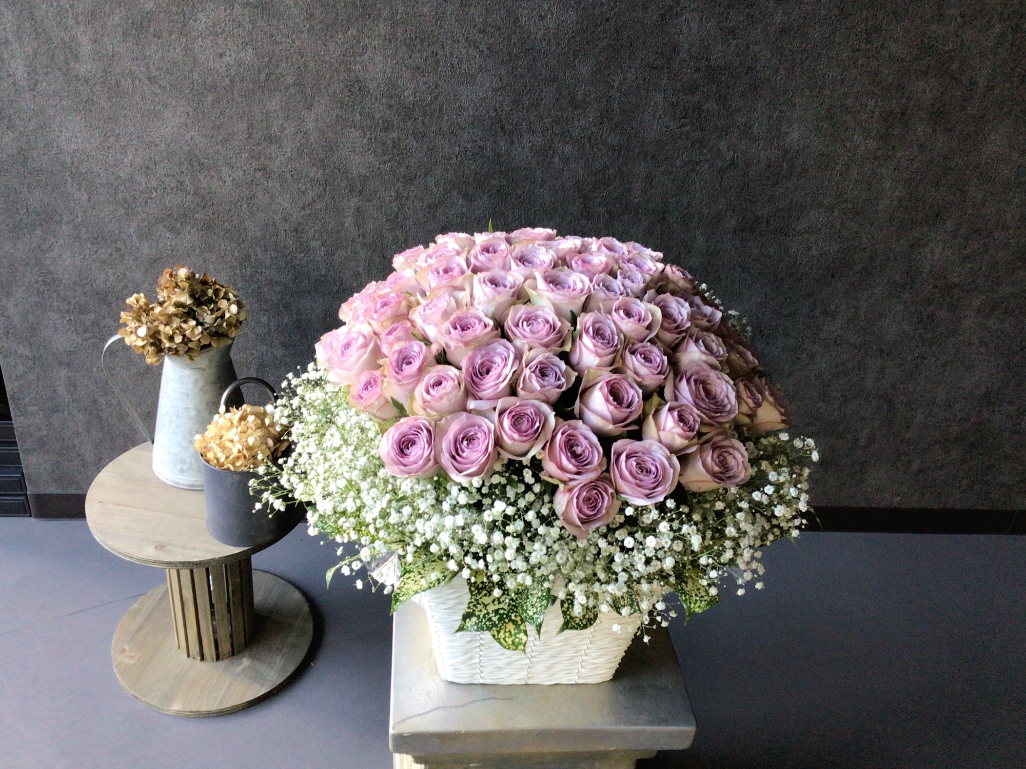 バラとカスミソウの作品