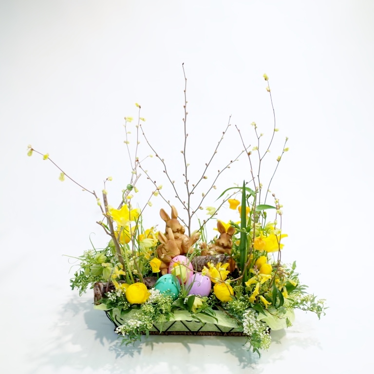 イースターのアレンジメント