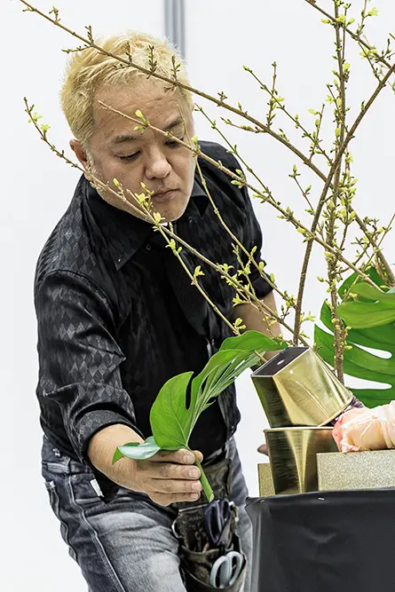 洲鎌 広明氏